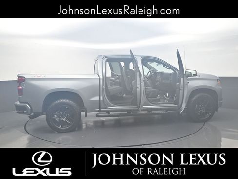 Used 2025 Chevrolet Silverado 1500 Custom w/ Turbomax Blackout Package image 26