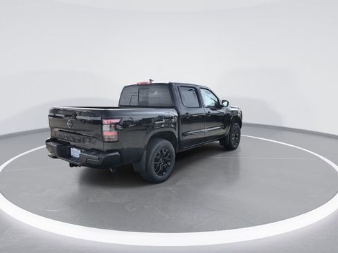 Used 2026 Nissan Frontier SV w/ All-Weather Content Package AWD/4WD image 8