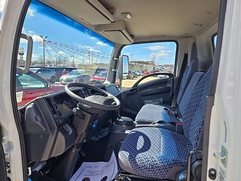 New 2025 Chevrolet Low Cab Forward image 13