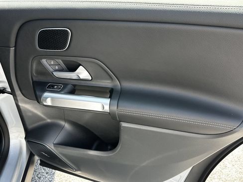 Certified 2026 Mercedes-Benz GLB 35 AMG 4MATIC image 19