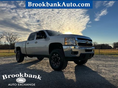 Used 2014 Chevrolet Silverado 2500 LTZ w/ LTZ Plus Package image 1