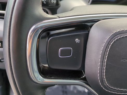 Used 2025 Lincoln Navigator Reserve AWD/4WD image 18