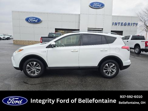 Used 2018 Toyota RAV4 XLE w/ Convenience Package image 1