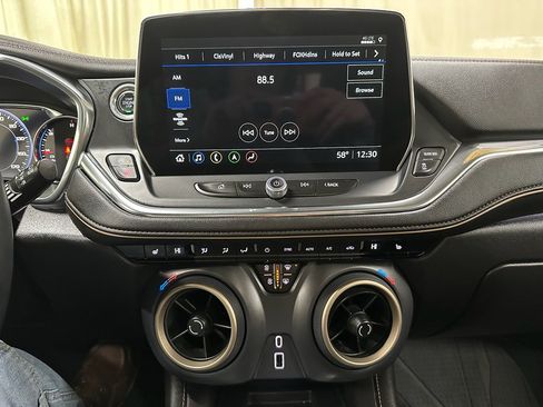 Certified 2023 Chevrolet Blazer Premier image 28