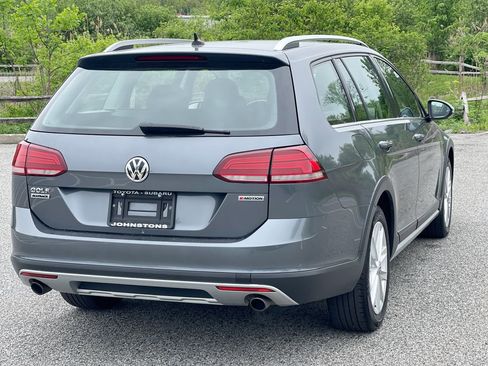Used 2019 Volkswagen Golf Alltrack S AWD/4WD image 15