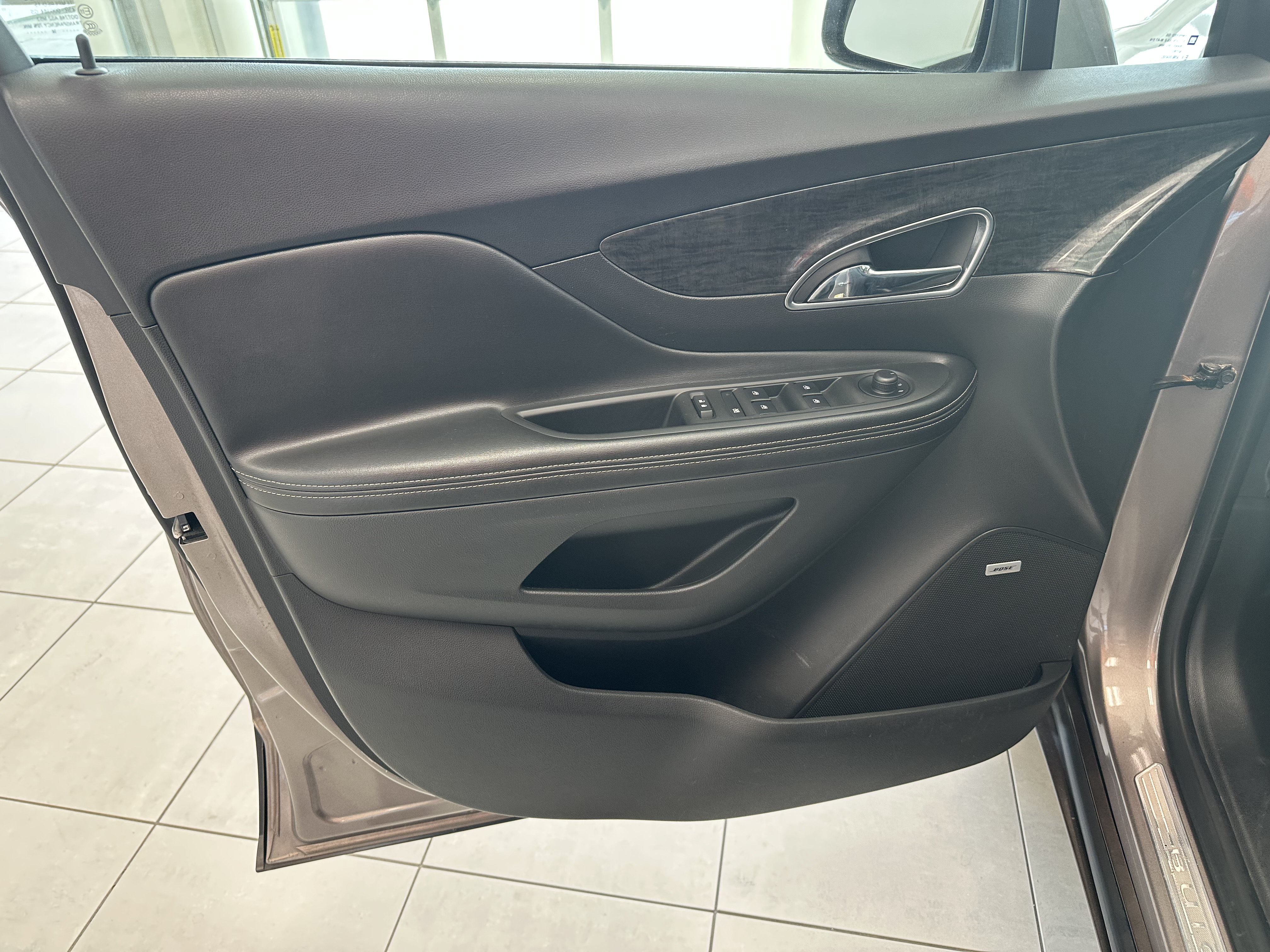 Used 2014 Buick Encore Premium AWD/4WD image 11