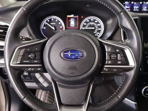 Used 2021 Subaru Forester Premium image 3