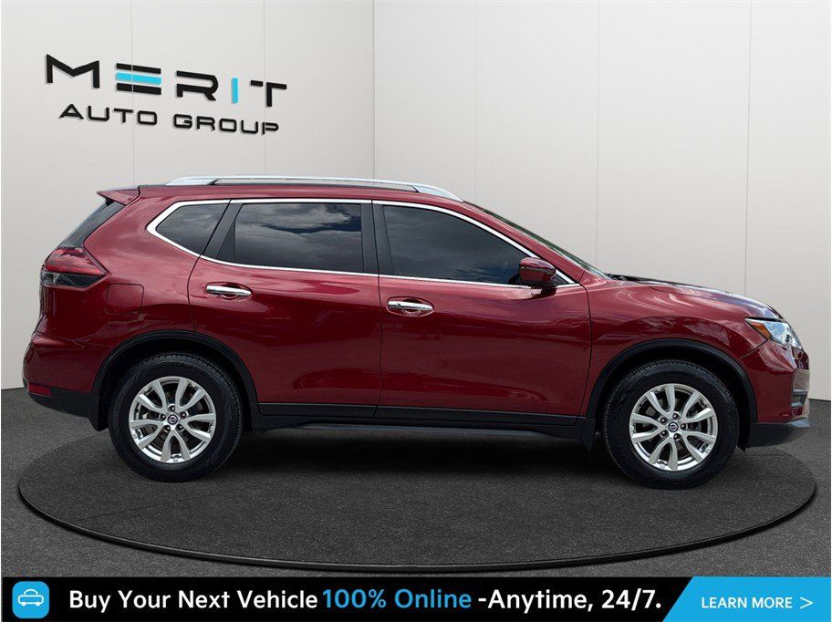 Used 2018 Nissan Rogue SV FWD image 10
