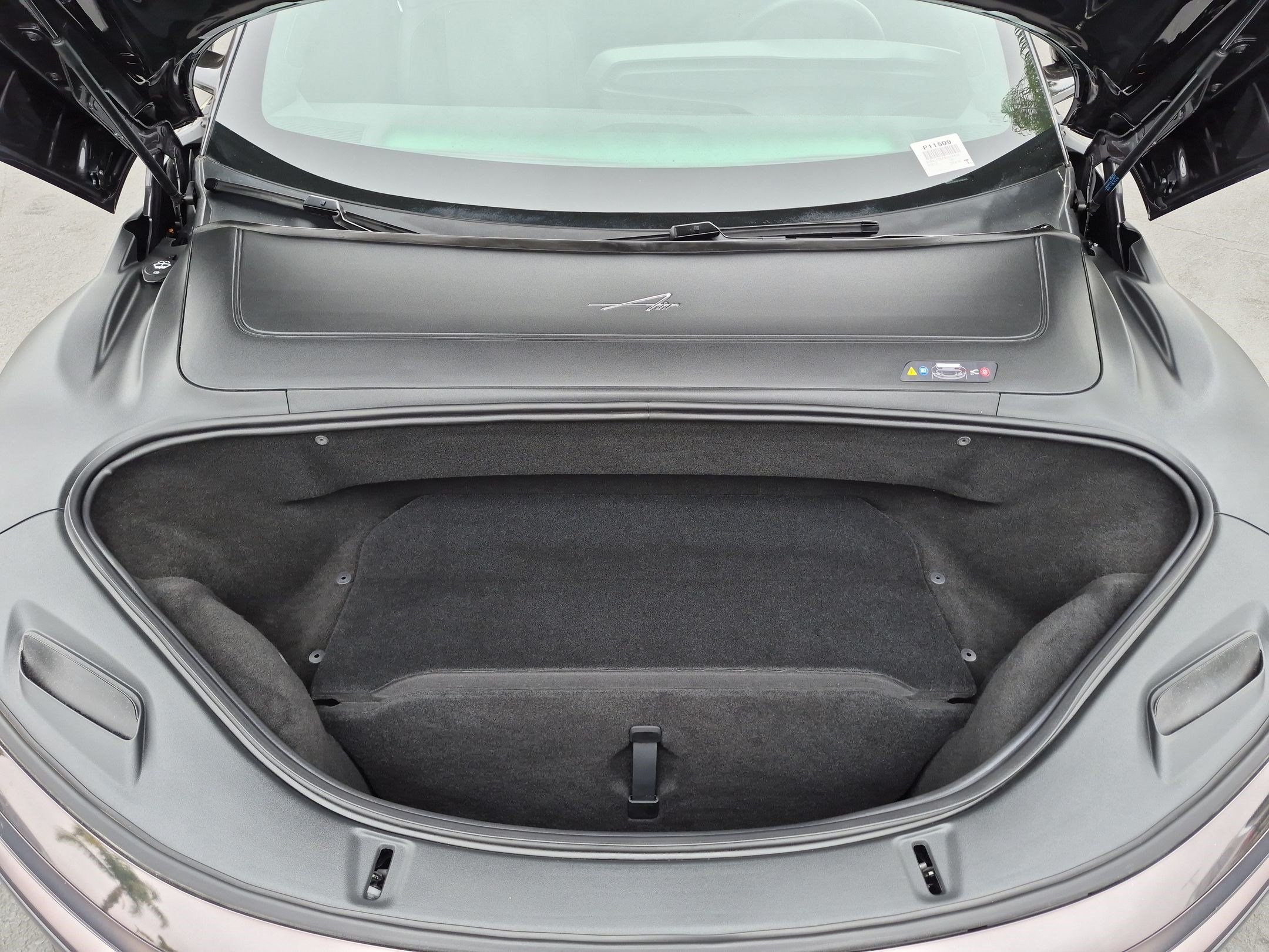Used 2024 Lucid Air Touring AWD/4WD image 32