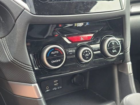 Used 2020 Subaru Forester Premium AWD/4WD image 22