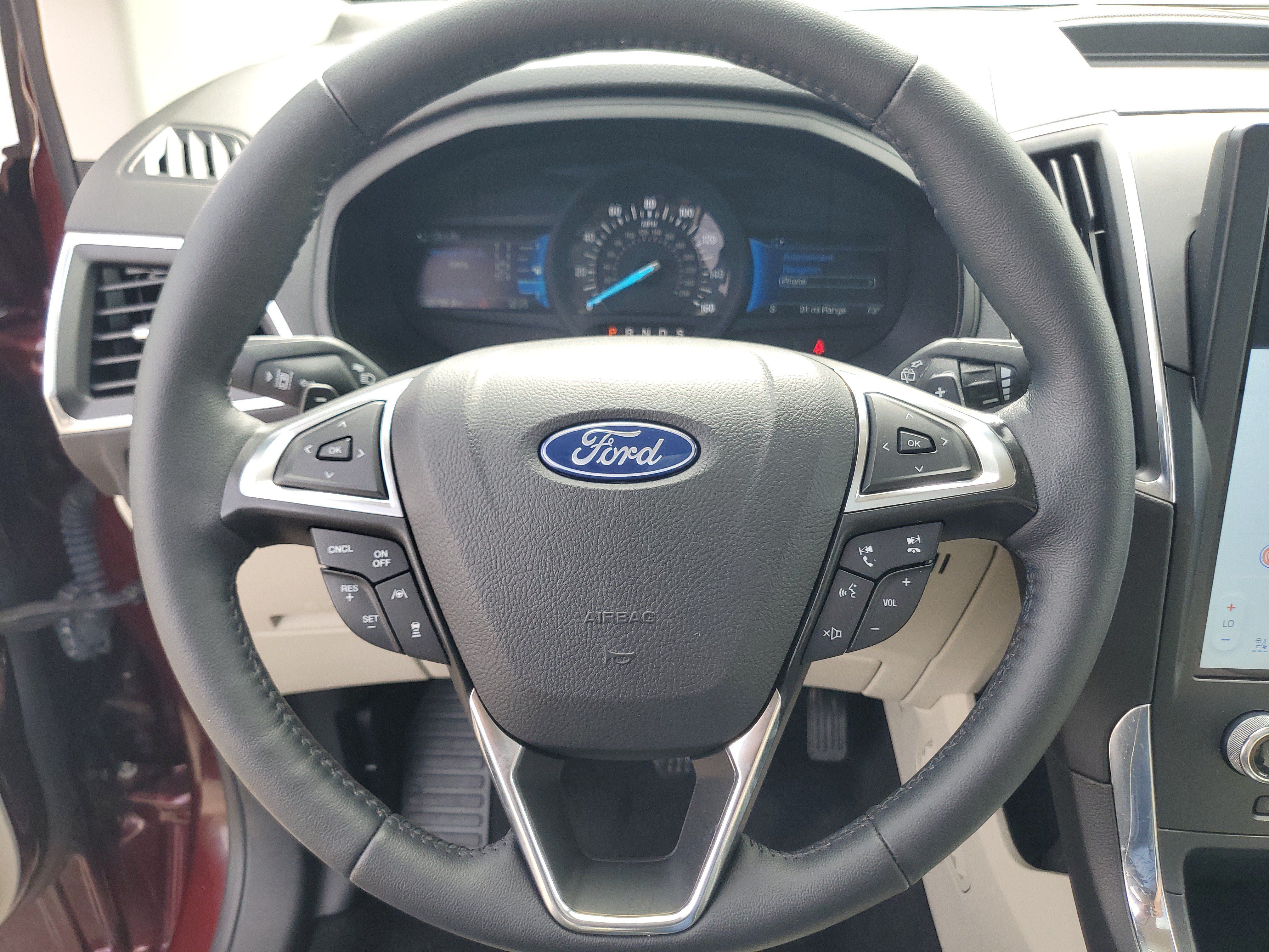 Used 2024 Ford Edge Titanium w/ Equipment Group 301A AWD/4WD image 14