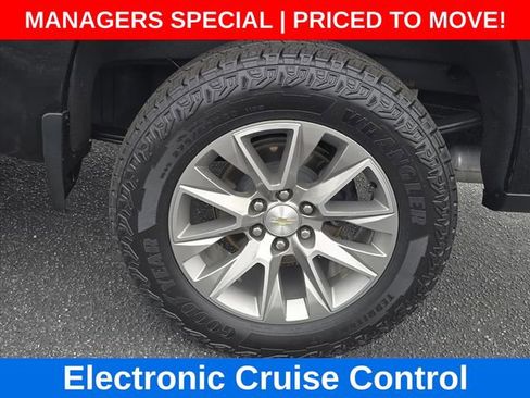 Used 2019 Chevrolet Silverado 1500 High Country w/ Z71 Off-Road Package AWD/4WD image 31
