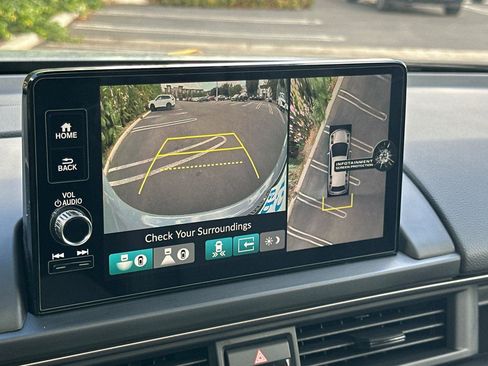 New 2025 Honda Pilot TrailSport image 17