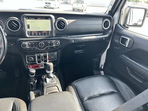 Used 2023 Jeep Wrangler Unlimited Rubicon 4xe w/ Steel Bumper Group AWD/4WD image 18
