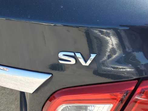 Used 2017 Nissan Altima 2.5 SV FWD image 7