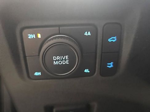 Used 2025 Ford Expedition Max Active image 17