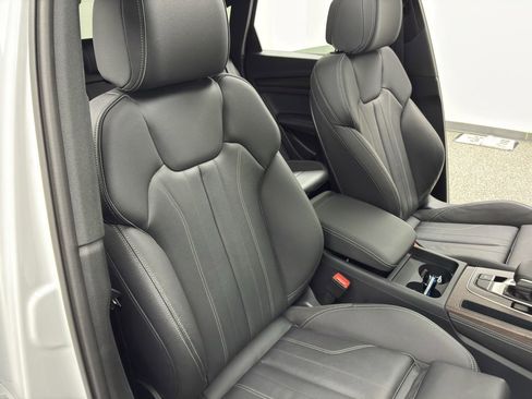 Used 2024 Audi Q5 2.0T Premium Plus image 59