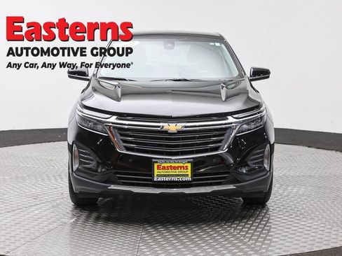 Used 2024 Chevrolet Equinox LT FWD image 2