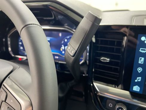 Used 2023 Chevrolet Silverado 1500 LT Trail Boss image 17