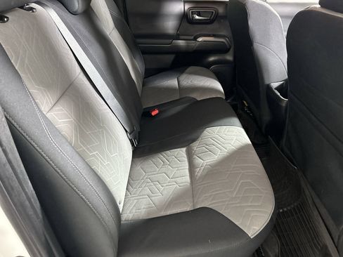 Used 2023 Toyota Tacoma TRD Off-Road image 24