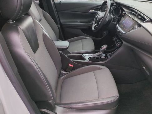 Certified 2022 Buick Encore GX Select image 27