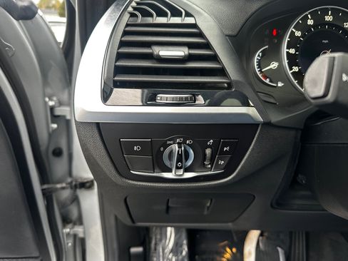 Used 2019 BMW X3 xDrive30i w/ Convenience Package image 13