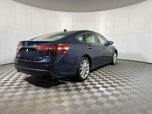 Used 2015 Toyota Avalon Limited FWD image 8