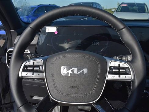 New 2025 Kia Telluride AWD image 29