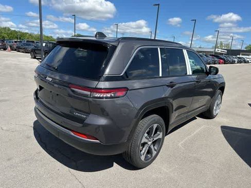 New 2026 Jeep Grand Cherokee Limited AWD/4WD image 10