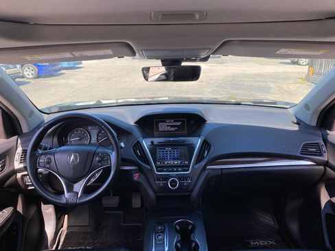 Used 2017 Acura MDX SH-AWD image 11