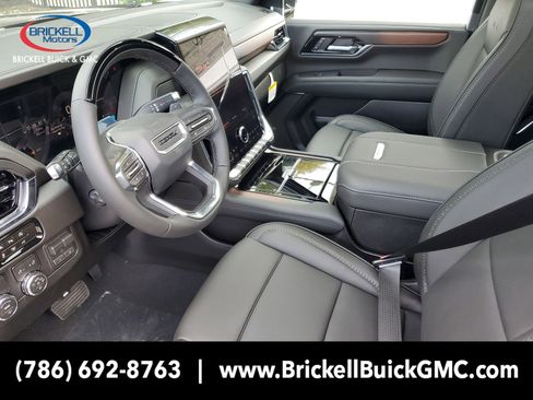 New 2026 GMC Yukon XL Denali w/ Denali Reserve Package RWD image 20
