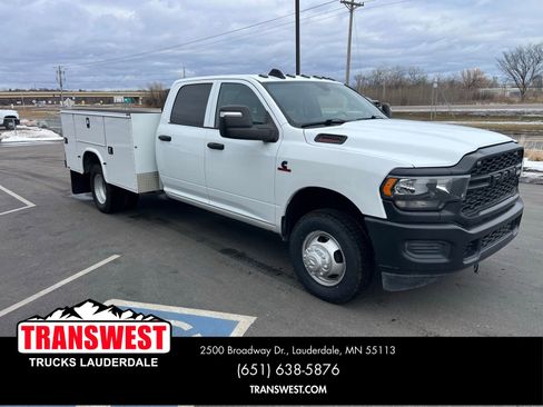 Used 2024 RAM 3500 Tradesman w/ Max Tow Package AWD/4WD image 2