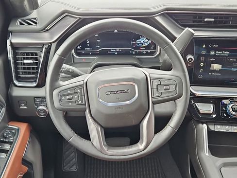 Used 2025 GMC Sierra 2500 Denali Ultimate AWD/4WD image 25