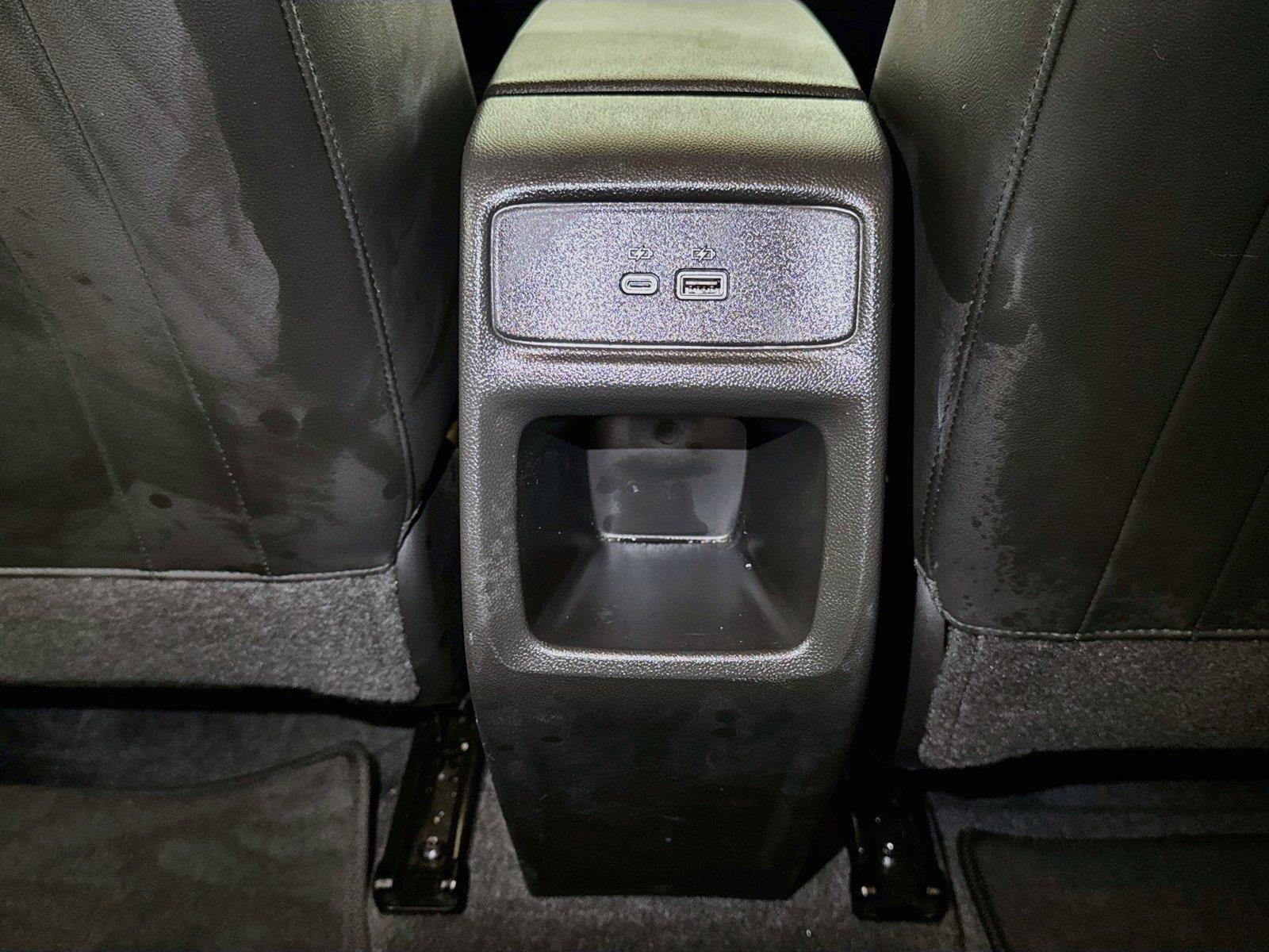 Used 2025 Chevrolet Trax LT FWD image 21