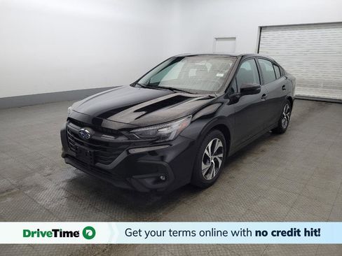 Used 2023 Subaru Legacy Premium image 1