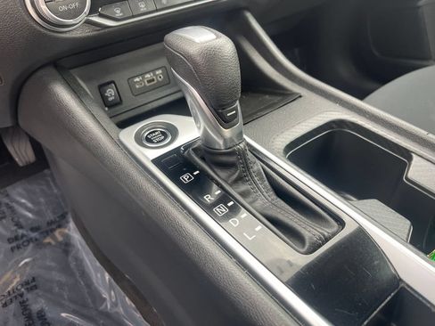 Used 2024 Nissan Sentra SV w/ All-Weather Package FWD image 34