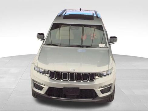 Used 2023 Jeep Grand Cherokee 4WD 4xe image 4