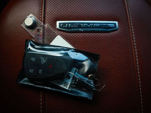 Used 2025 GMC Sierra 2500 Denali Ultimate image 36