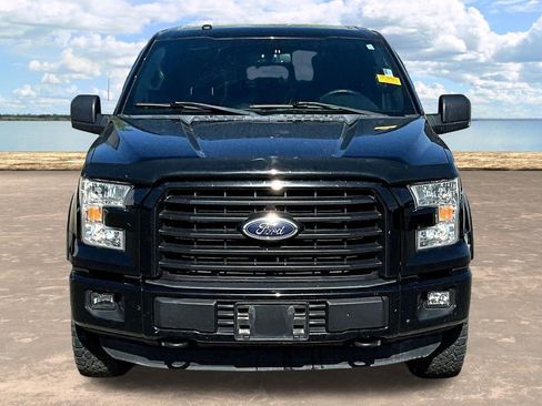 Used 2016 Ford F150 XLT w/ Equipment Group 302A Luxury image 5