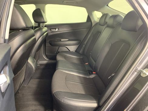 Used 2019 Kia Optima S w/ S Panoramic Sunroof Package FWD image 33