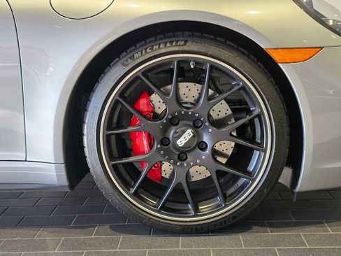Used 2017 Porsche 911 Carrera 4S image 10