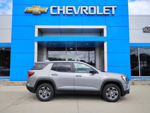 Used 2026 GMC Terrain Elevation AWD/4WD image 4
