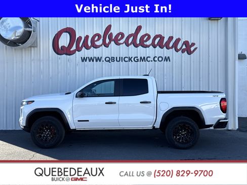Used 2026 GMC Canyon Elevation w/ Convenience Package image 1