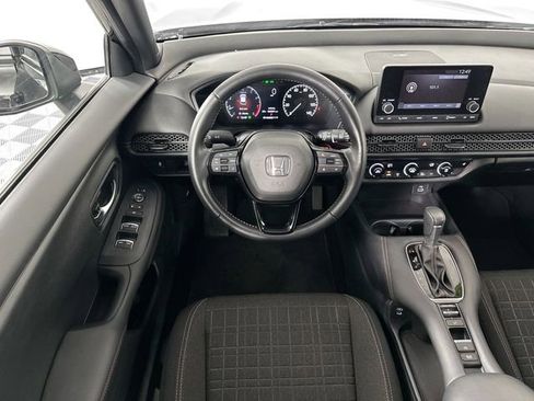 Used 2025 Honda HR-V Sport image 10