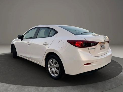 Used 2015 MAZDA MAZDA3 i Sport image 4