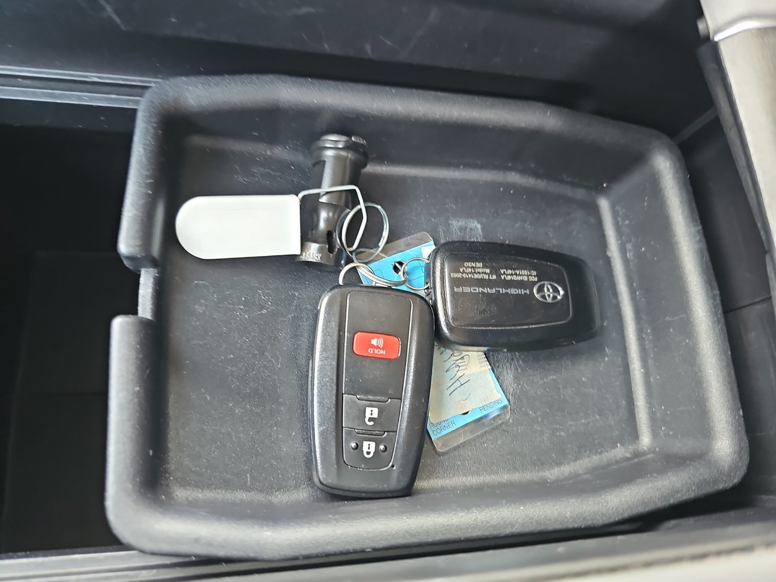 Used 2023 Toyota Highlander L FWD image 40