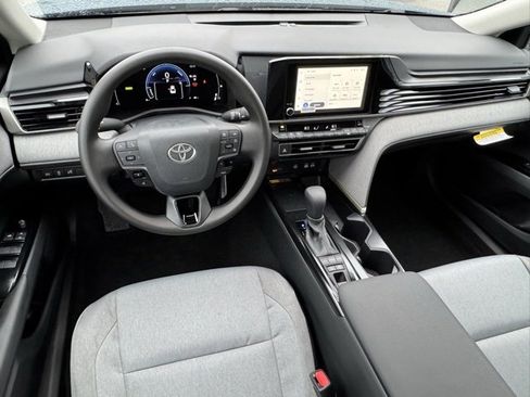 New 2026 Toyota Camry LE image 6