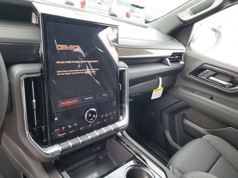 New 2026 GMC Yukon XL Elevation w/ Elevation Premium Package image 26