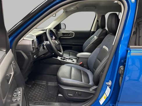 Used 2025 Ford Bronco Sport Outer Banks w/ Topo Graphic Package image 9