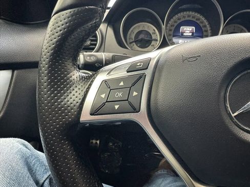 Used 2015 Mercedes-Benz C 350 4MATIC Coupe image 38